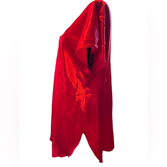 VINTAGE Red satin nightgown - Picture 3 of 6